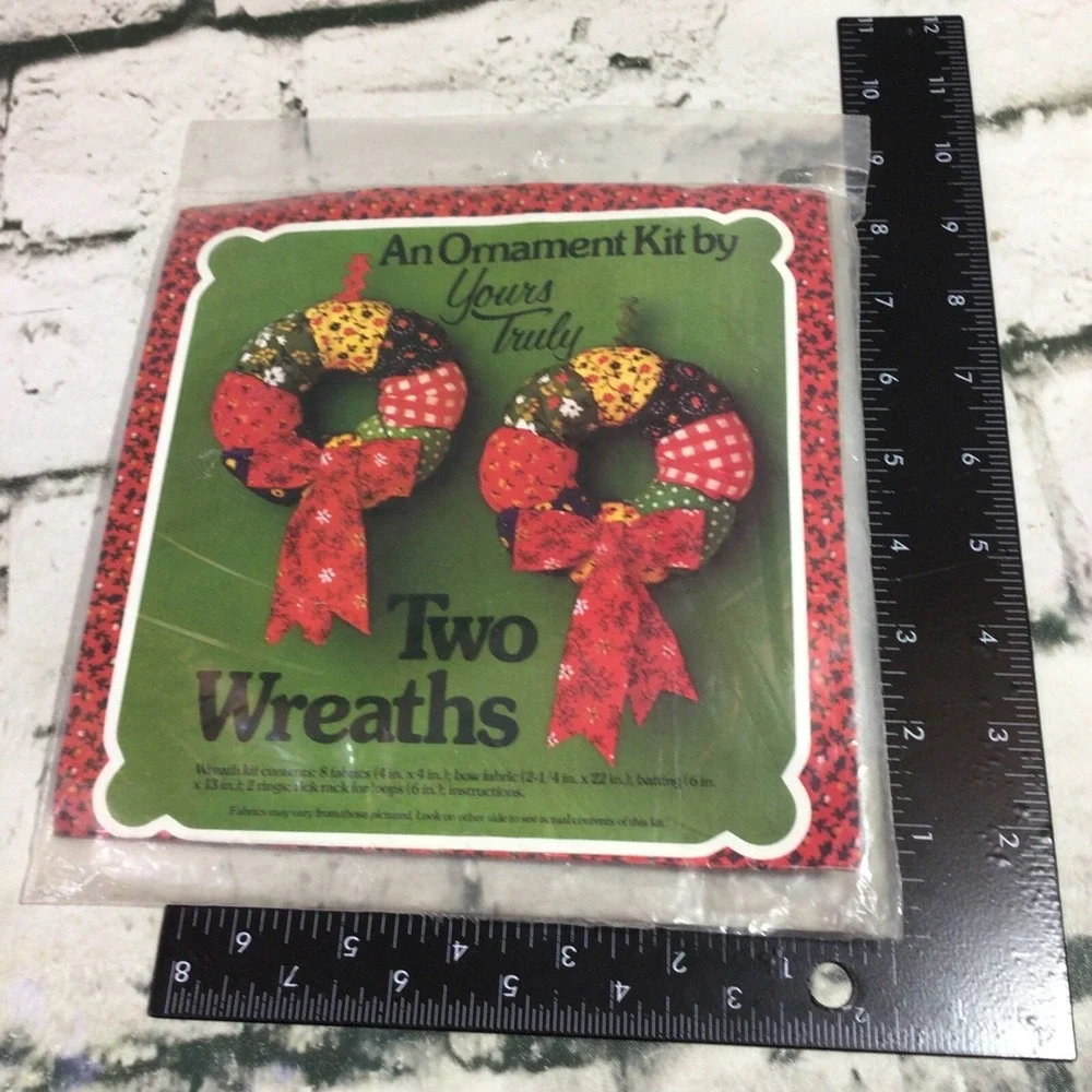 An Ornament Kit By Yours Truly Two Wreaths 1978 Vintage Craft Kit